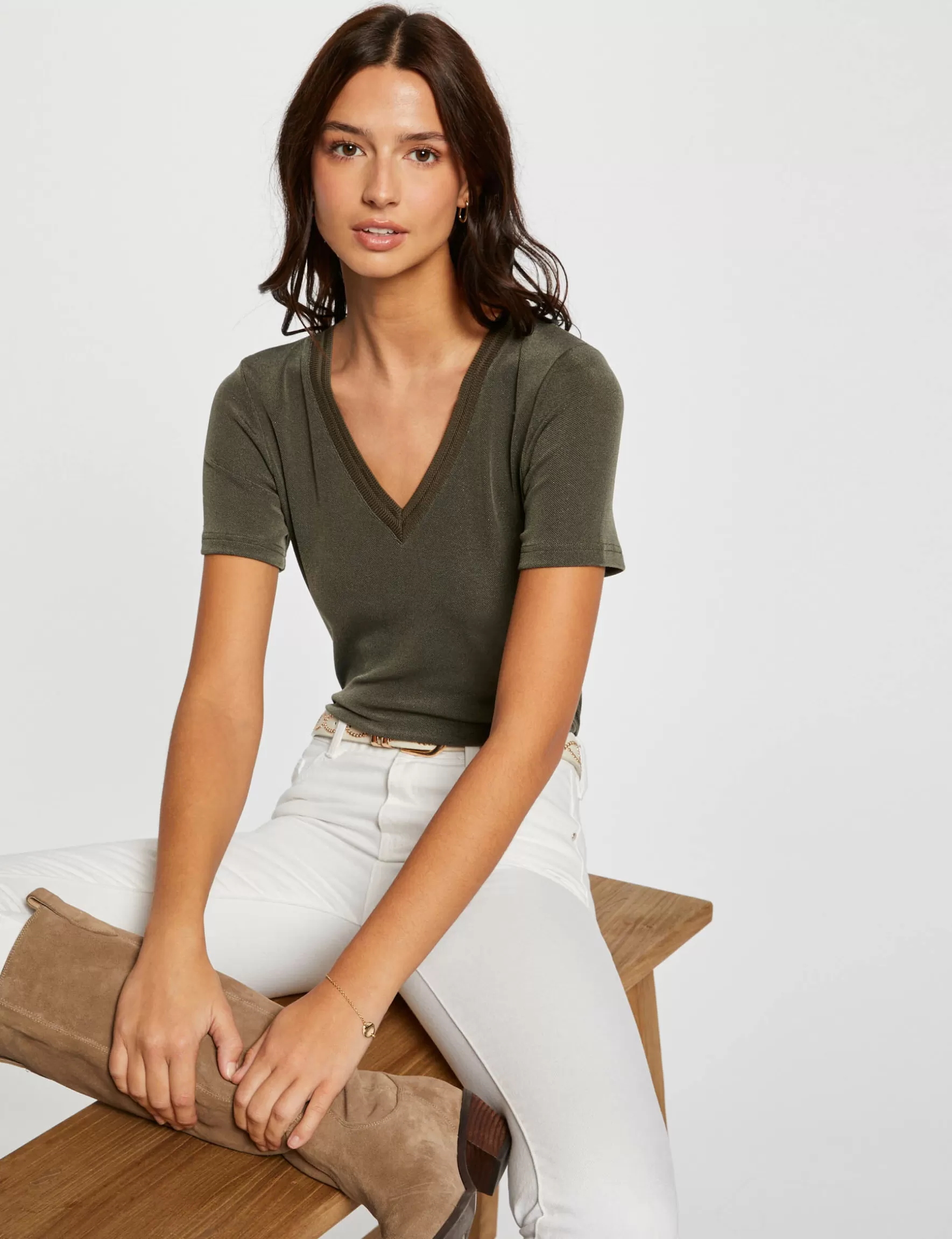 Clothes MORGAN ^Short-sleeved t-shirt with V-neck khaki green ladies' khaki_green